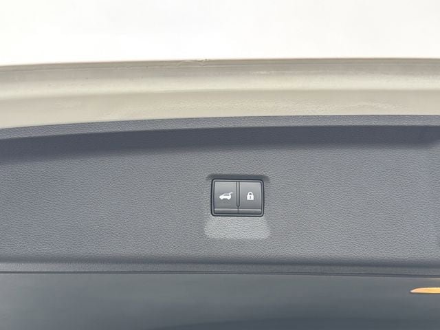 Used 2025 INFINITI QX60 Luxe w/ Vision Package FWD image 12