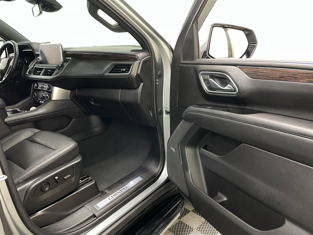 Used 2023 Chevrolet Tahoe LT AWD/4WD image 40