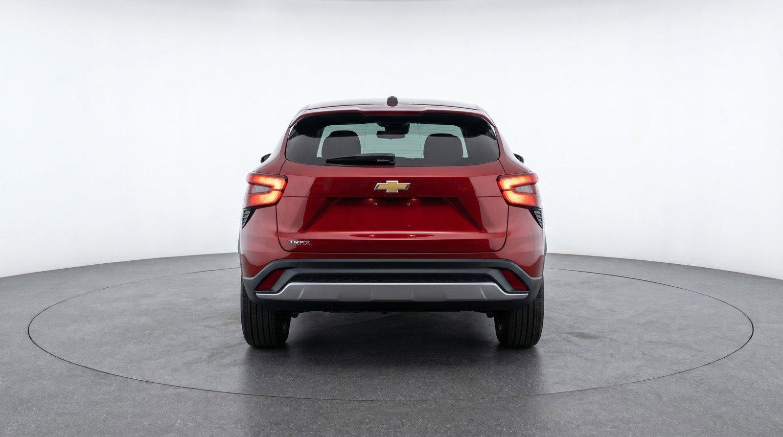 Used 2025 Chevrolet Trax LT FWD image 7
