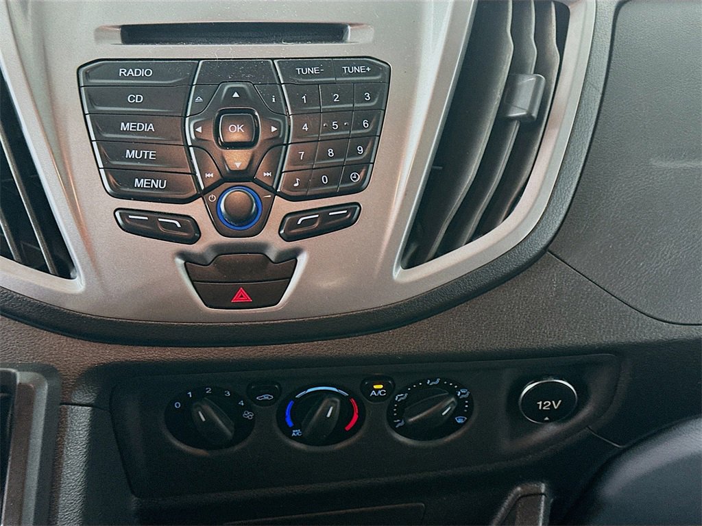 Used 2019 Ford Transit 350 XLT image 18