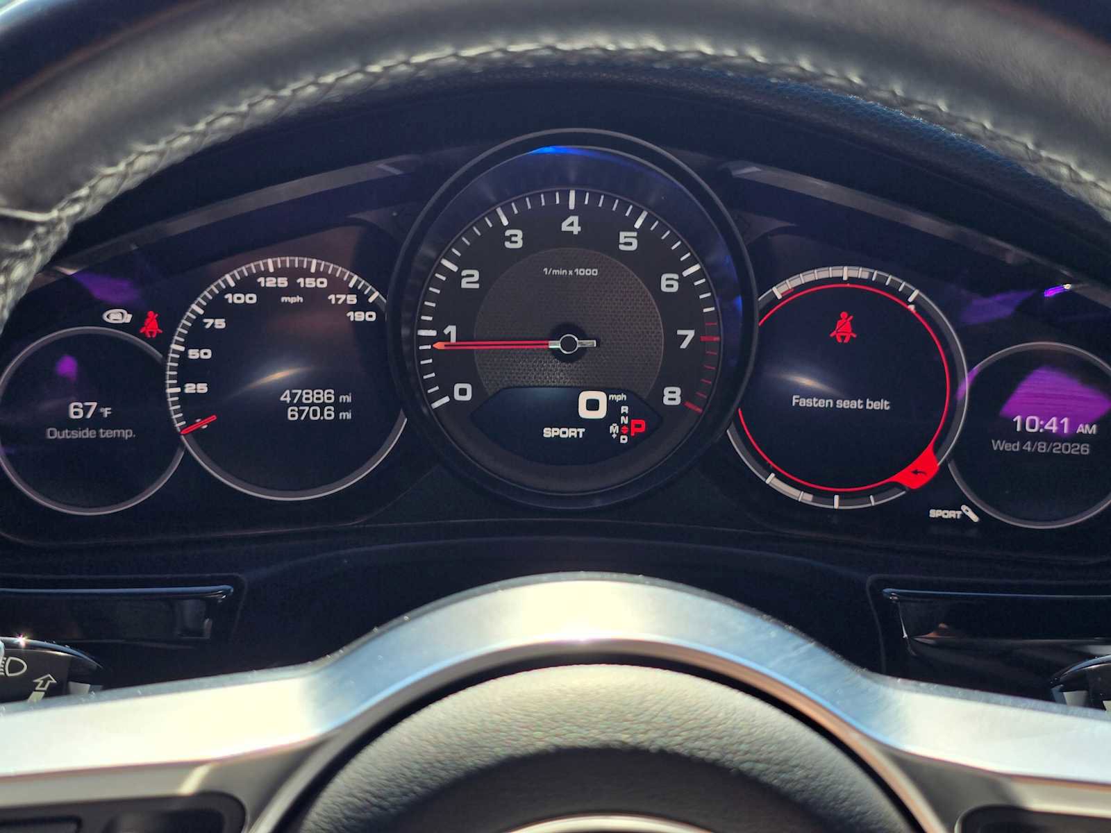 Used 2018 Porsche Panamera RWD image 25