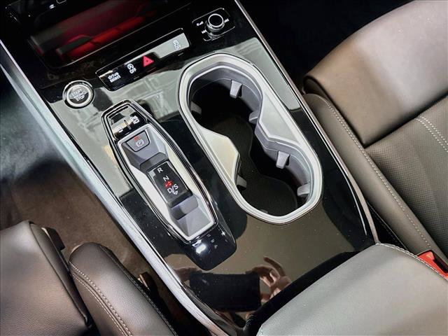New 2026 Audi A6 Premium Plus AWD/4WD image 14