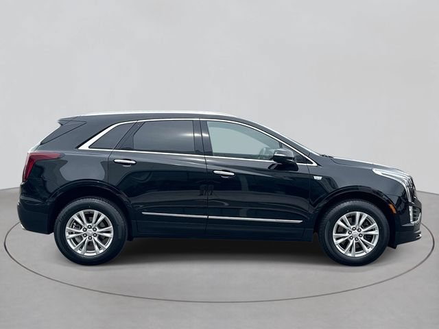 Certified 2024 Cadillac XT5 Luxury w/ LPO, Floor Liner Package AWD/4WD image 4