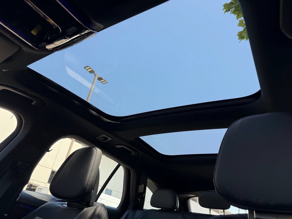 New 2026 Mercedes-Benz E 53 AMG 4MATIC Sedan image 2