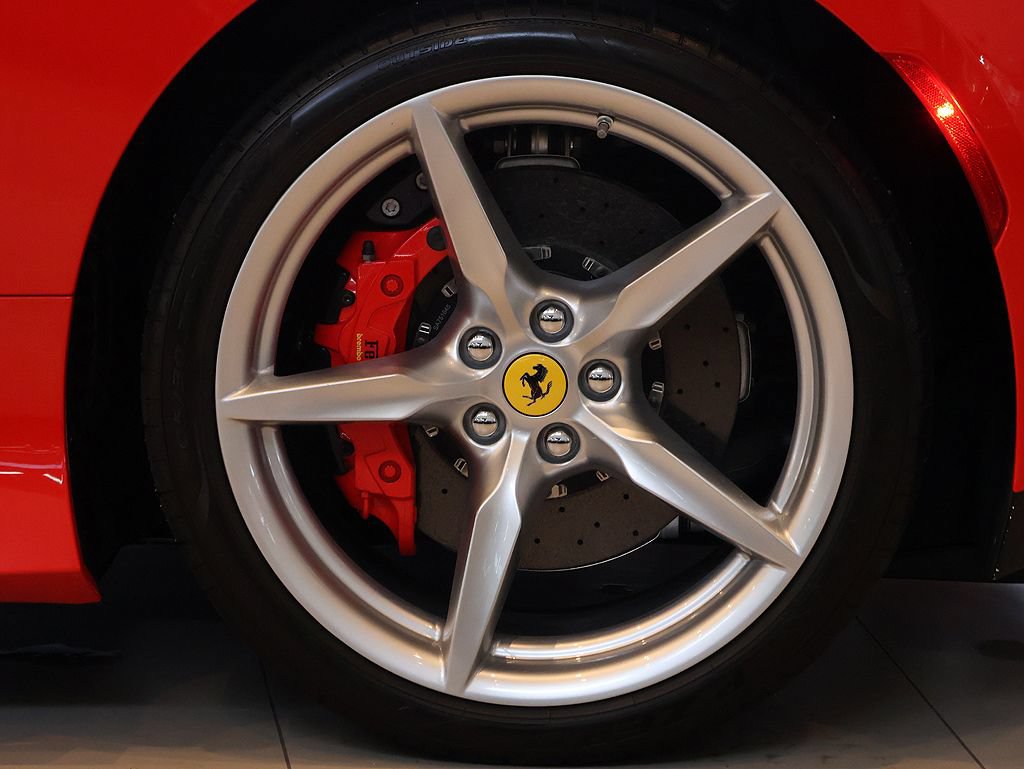 Certified 2023 Ferrari F8 Tributo RWD image 63