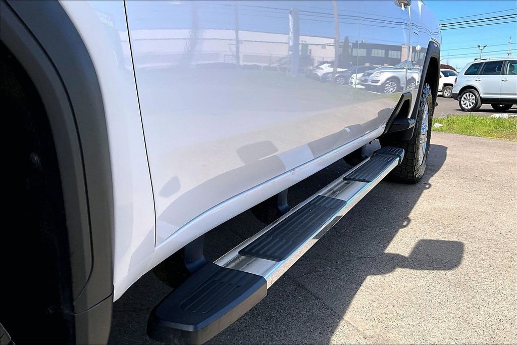 Used 2021 GMC Sierra 3500 Denali w/ Denali Ultimate Package image 34