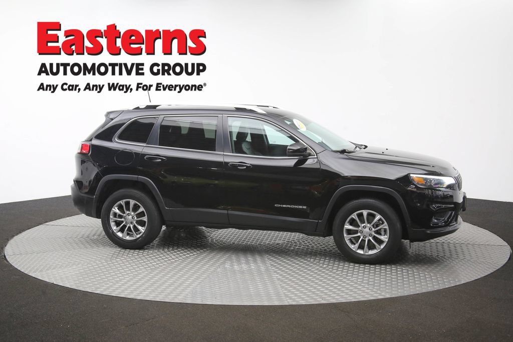 Used 2021 Jeep Cherokee Latitude Plus AWD/4WD image 48