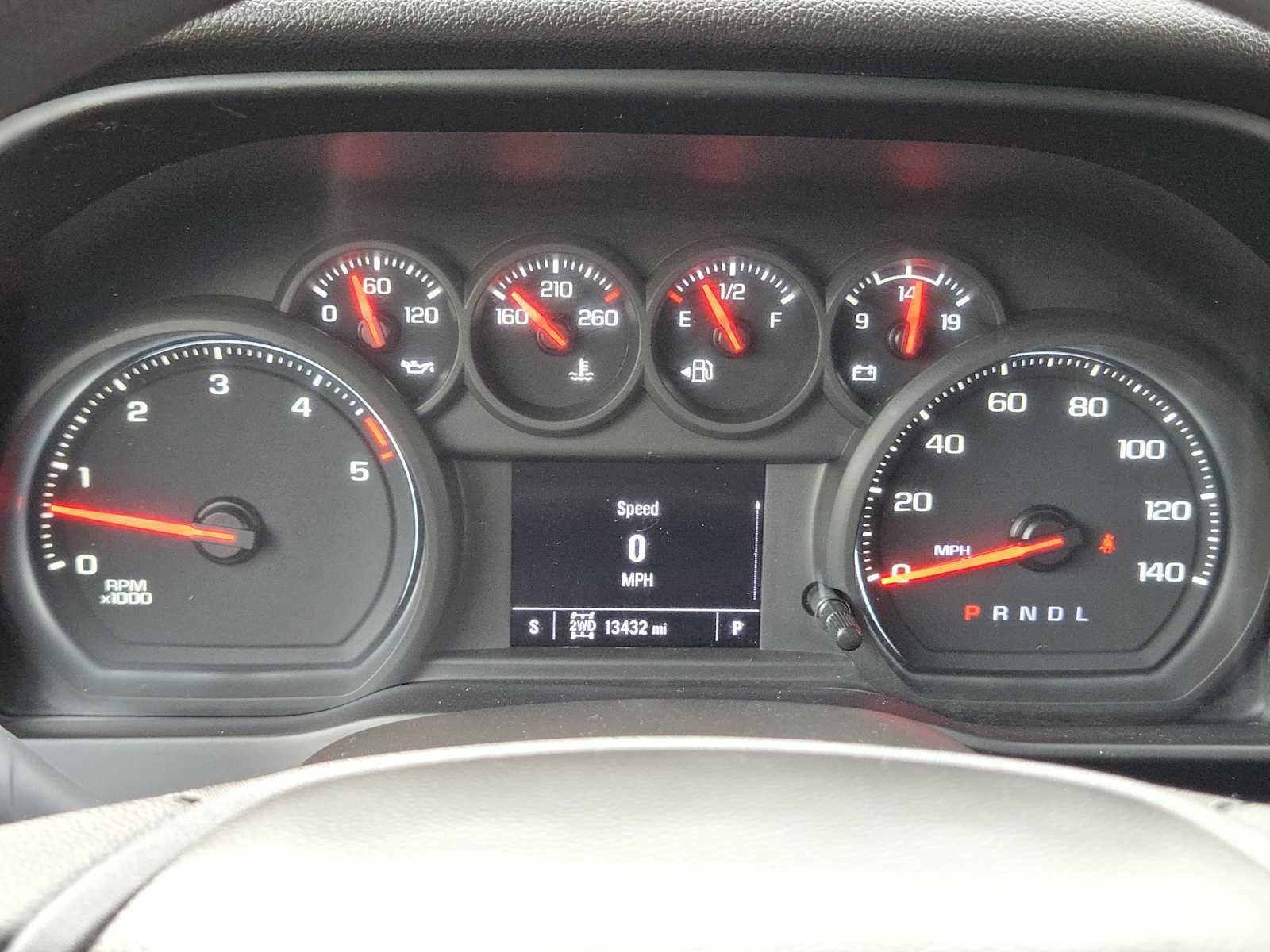 Used 2024 GMC Sierra 3500 Pro w/ Convenience Package image 16