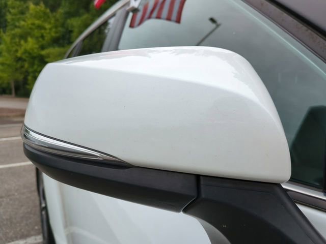 Used 2023 Toyota Highlander XLE image 12