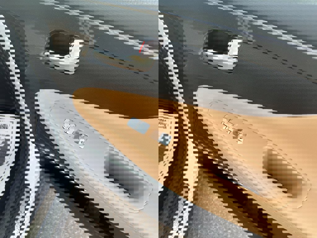 Certified 2021 Hyundai Santa Fe Calligraphy image 21