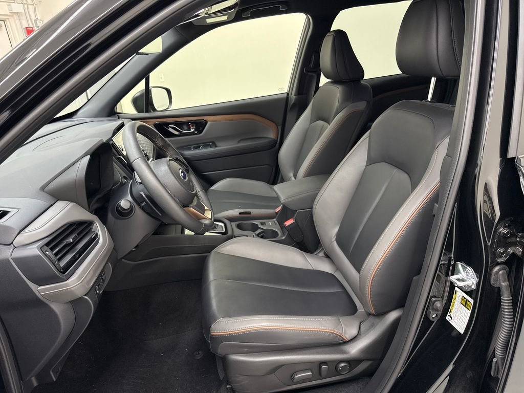 Used 2025 Subaru Forester Sport image 13