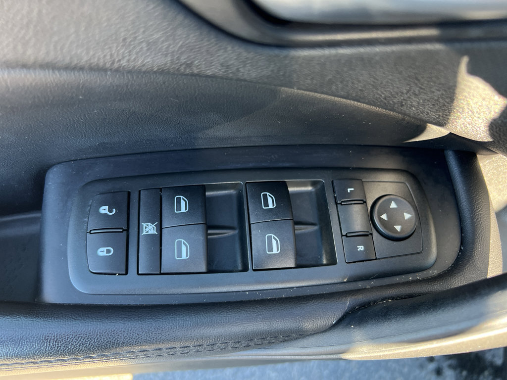 Used 2013 Dodge Dart Limited w/ Technology Group image 23