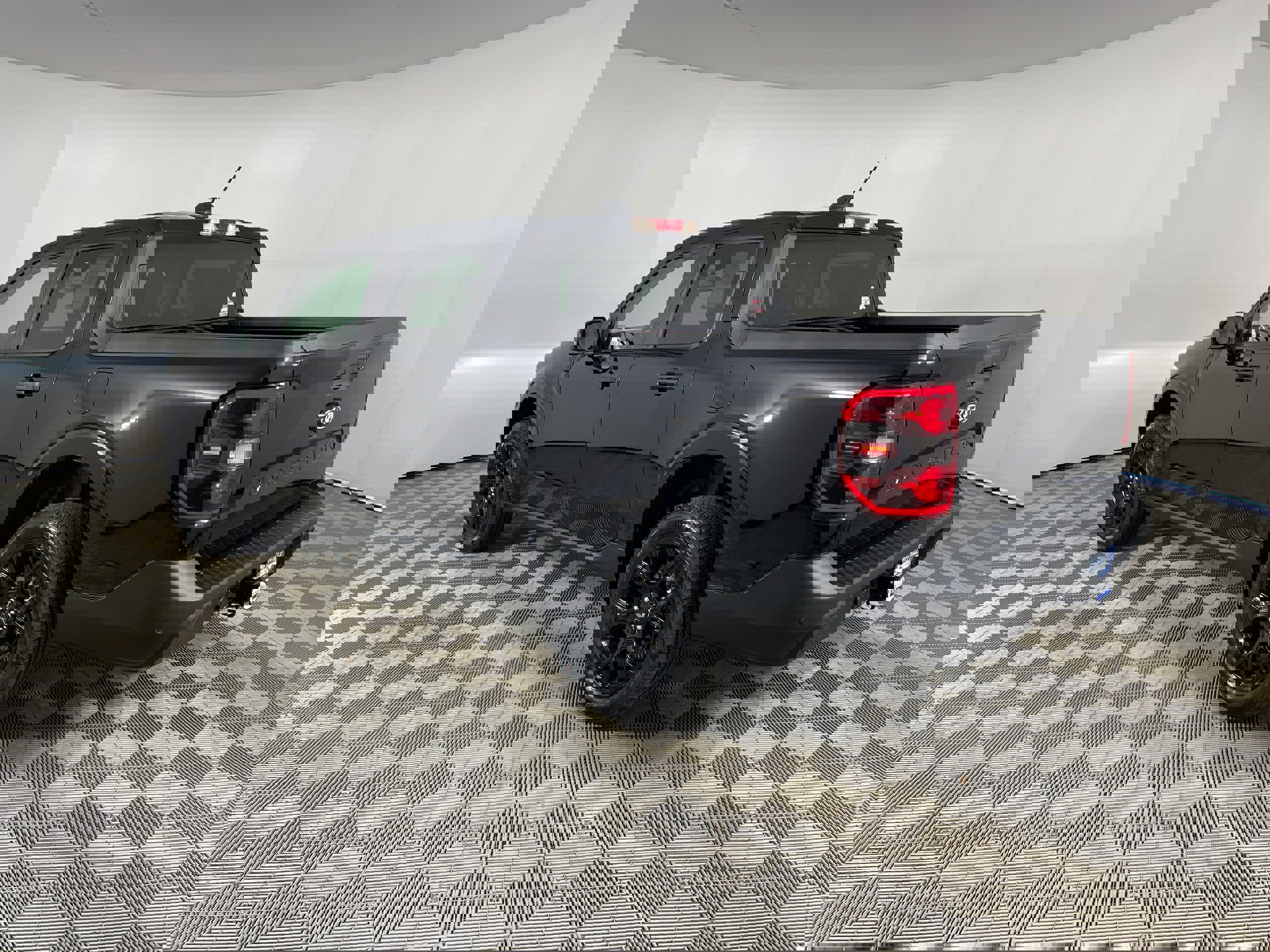 New 2025 Ford Maverick XLT w/ Black Appearance Package image 5