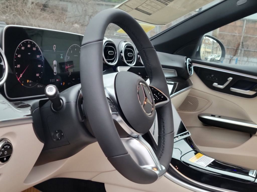 New 2026 Mercedes-Benz C 300 4MATIC Sedan image 17