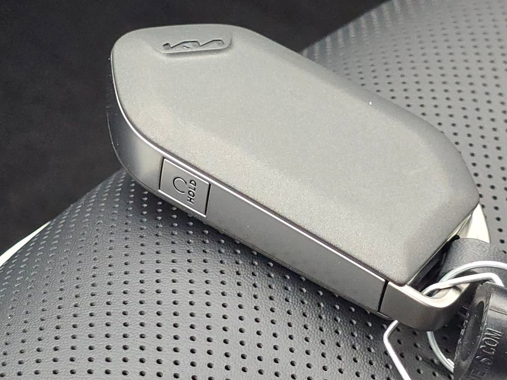 New 2025 Kia K4 GT-Line w/ GT-Line Premium Package image 33