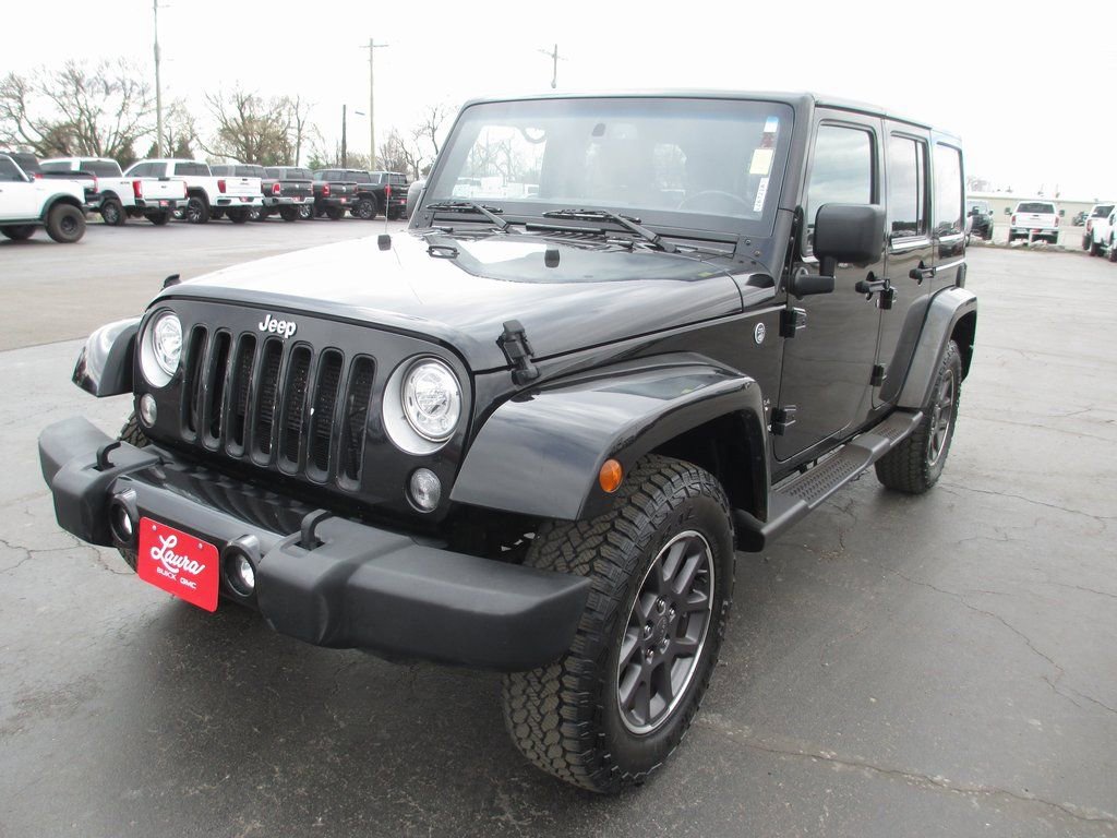 Used 2017 Jeep Wrangler Unlimited Sahara w/ Max Tow Package image 9