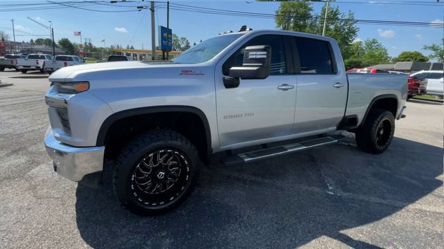Used 2020 Chevrolet Silverado 2500 LT w/ All Star Edition AWD/4WD image 6