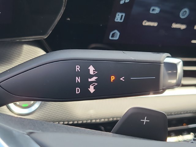 New 2027 Chevrolet Equinox LT FWD image 32