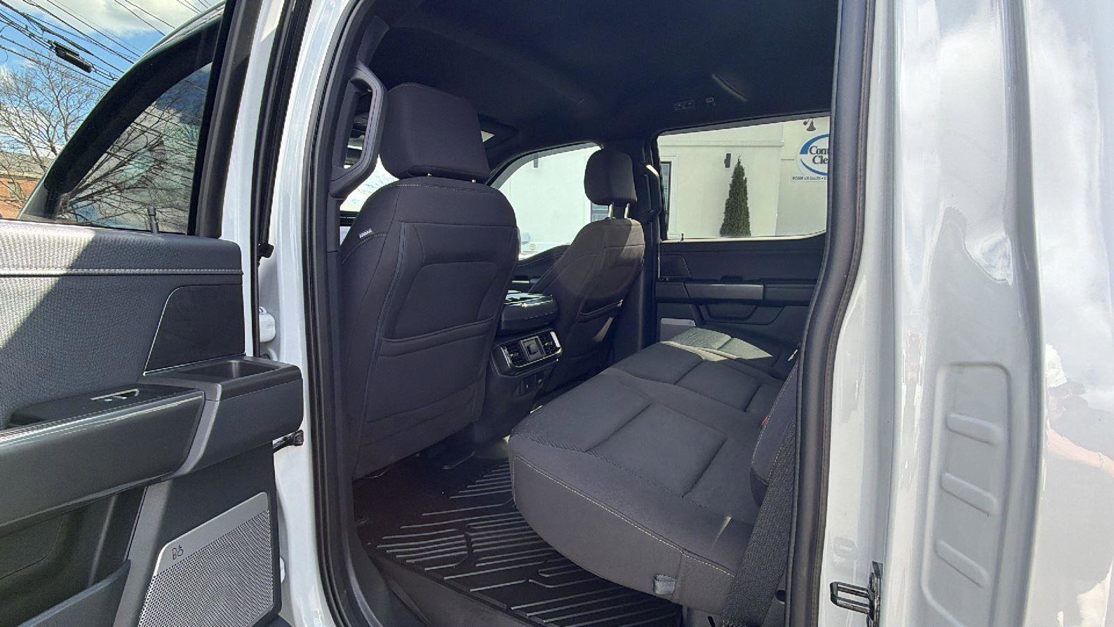 Used 2023 Ford F150 XLT w/ Equipment Group 302A High image 32