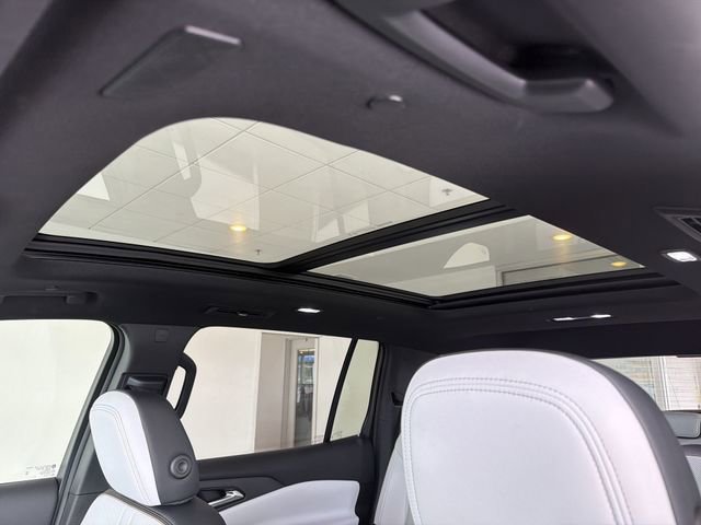 Certified 2026 Chevrolet Traverse High Country w/ LPO, Floor Liner Package FWD image 25