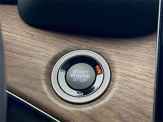 Used 2023 Jeep Grand Cherokee L Summit w/ Advanced Protech Group IV image 16