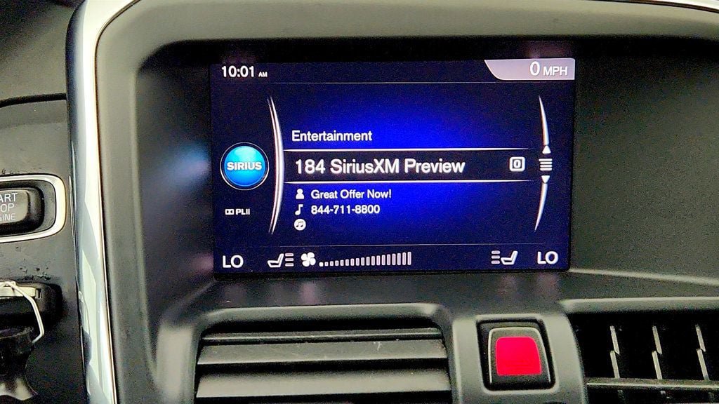 Used 2017 Volvo XC60 T6 R-Design w/ Climate Package AWD/4WD image 19