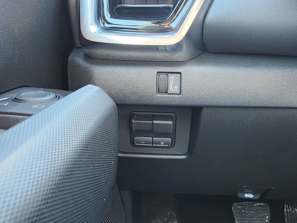 New 2026 GMC Canyon Elevation w/ Convenience Package image 17