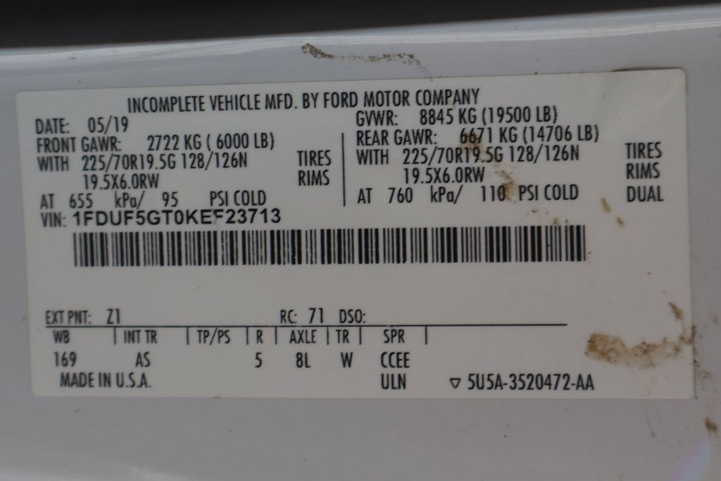 Used 2019 Ford F550 2WD Regular Cab Super Duty image 52