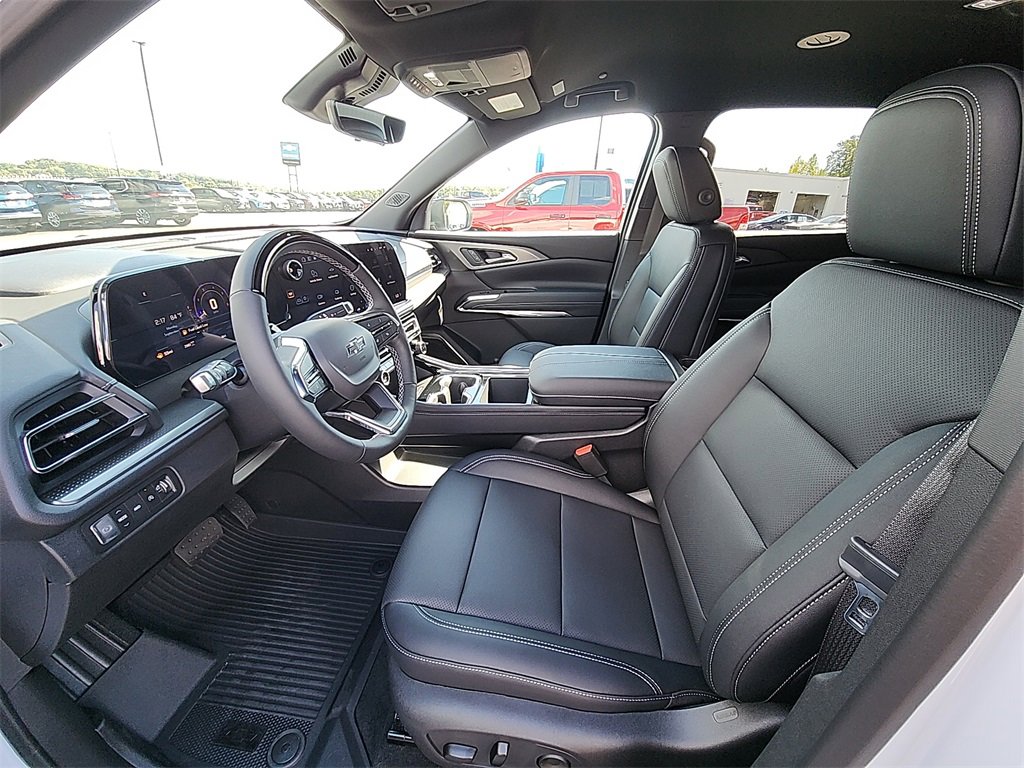 New 2026 Chevrolet Traverse LT w/ Enhanced Driving Package image 15