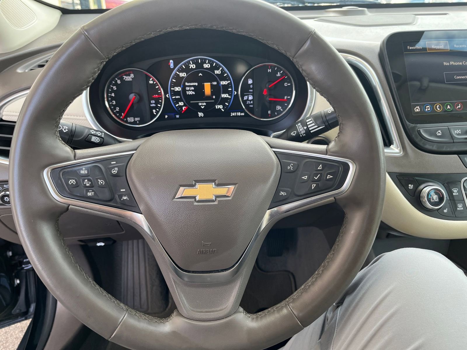 Used 2024 Chevrolet Malibu LT image 27