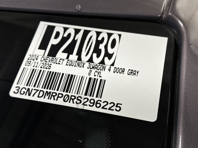 Used 2024 Chevrolet Equinox EV LT FWD image 32