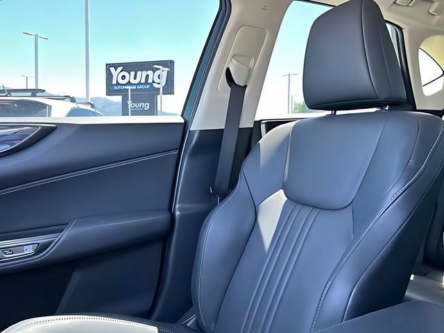 Used 2024 Lexus NX 350h AWD w/ Vision Package image 35
