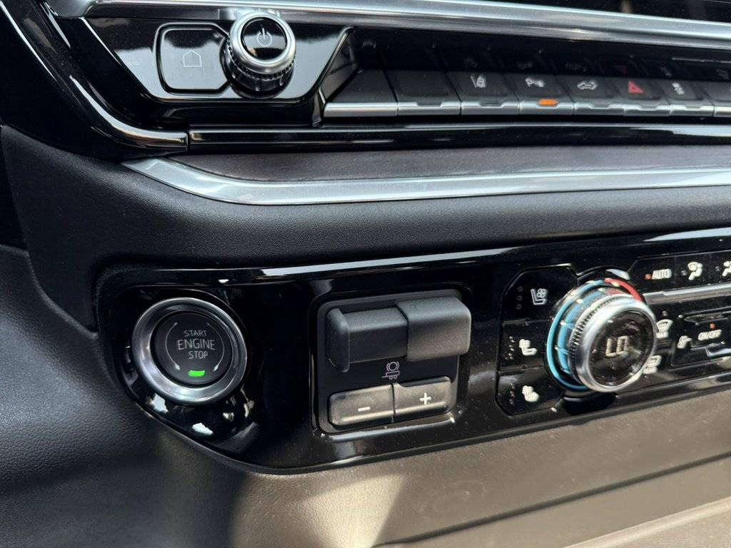 New 2025 GMC Sierra 2500 SLT w/ SLT Premium Package image 20