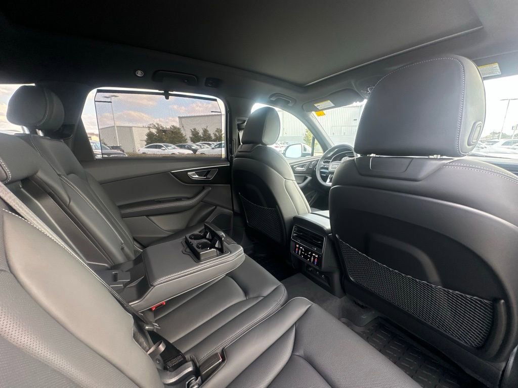 New 2026 Audi Q7 3.0T Prestige image 25