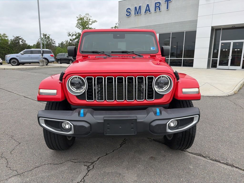 Used 2024 Jeep Wrangler Unlimited Sahara AWD/4WD image 9
