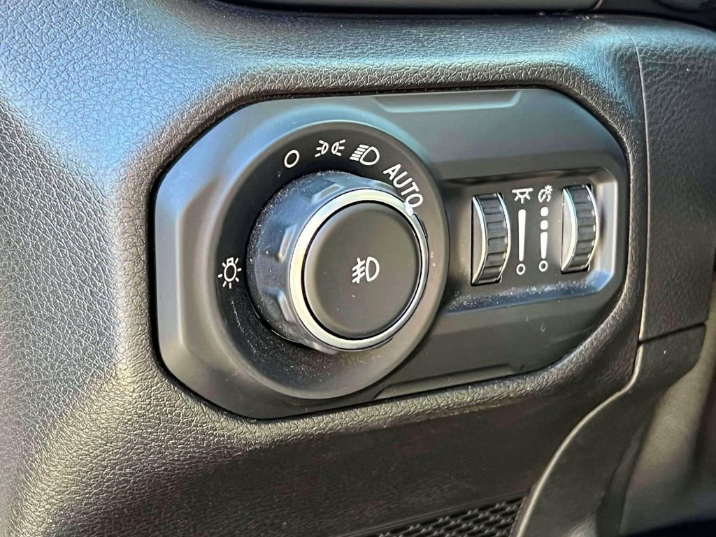 Certified 2021 Jeep Wrangler Unlimited Sport image 17