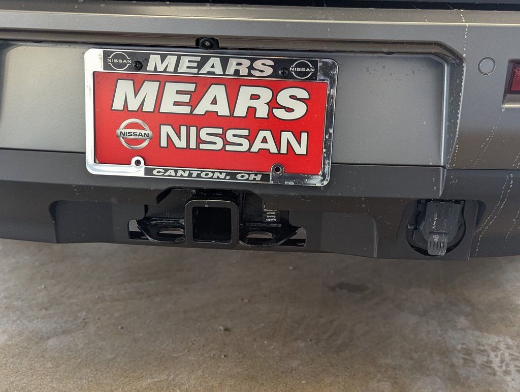 New 2026 Nissan Pathfinder SL image 5