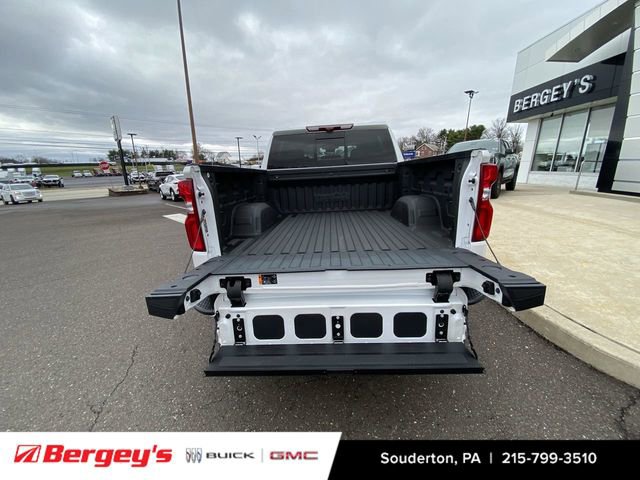 Certified 2024 Chevrolet Silverado 1500 High Country w/ Technology Package image 30