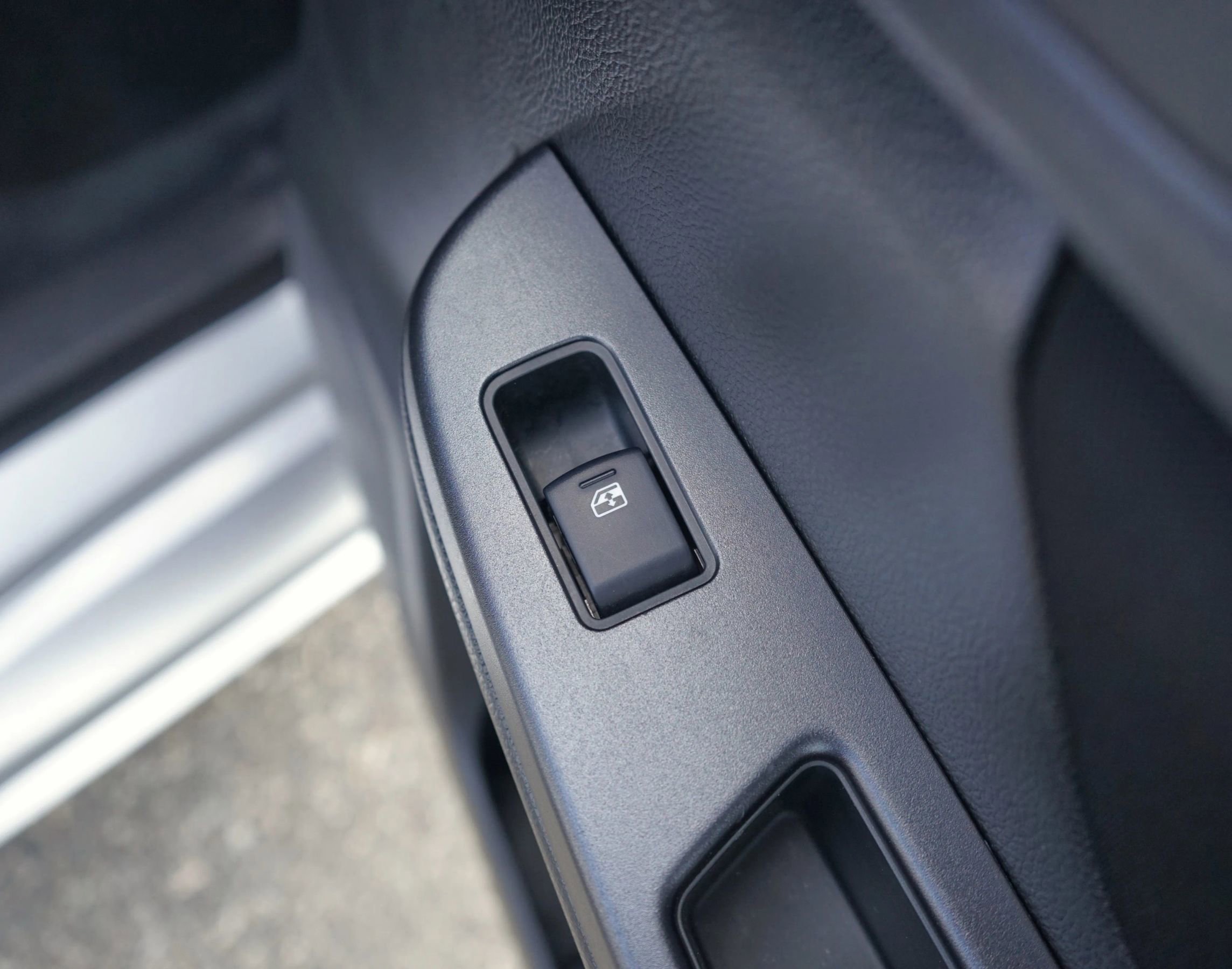 Used 2015 Subaru WRX image 37