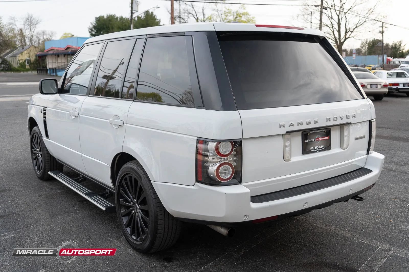 Used 2012 Land Rover Range Rover Supercharged AWD/4WD image 7
