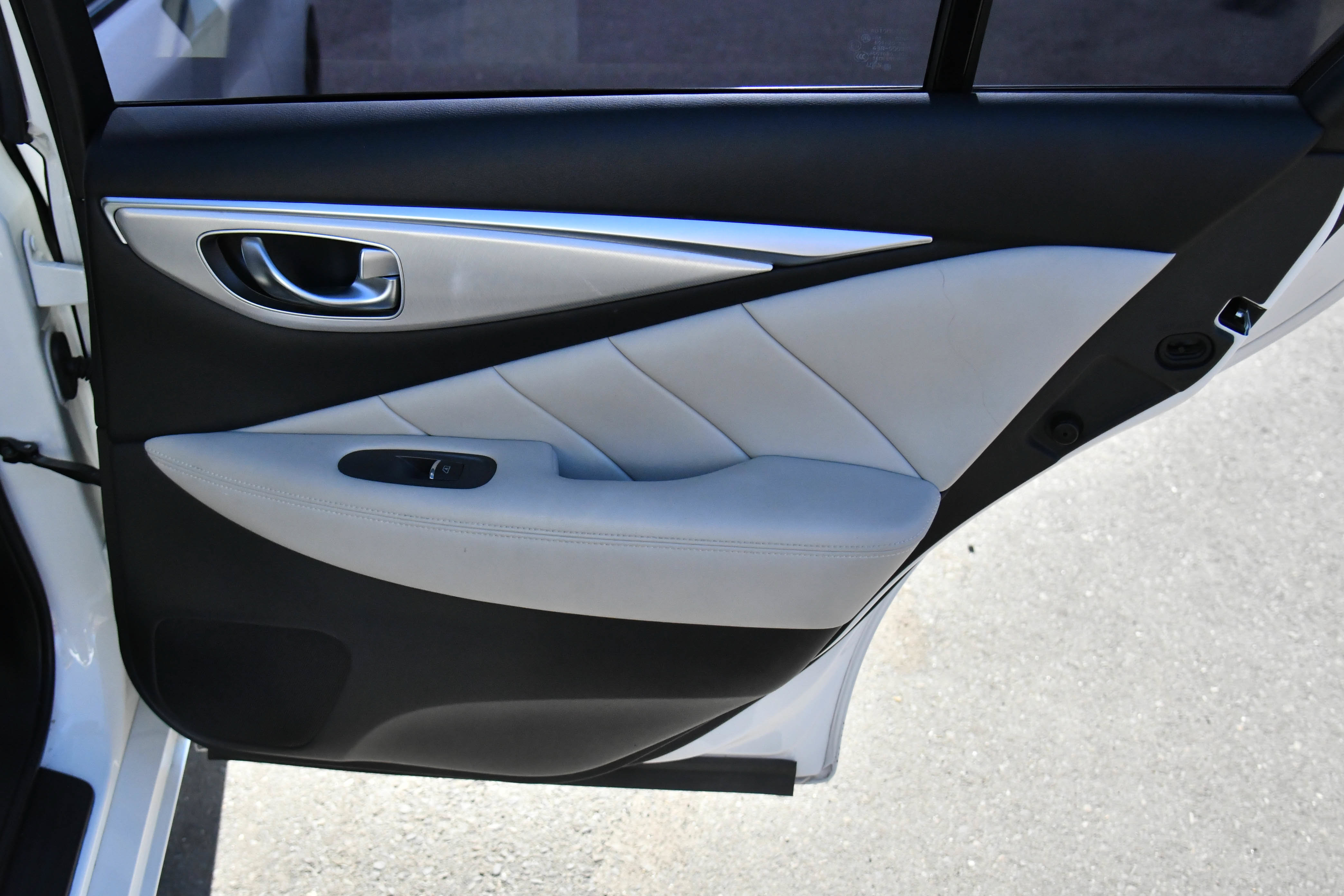 Used 2023 INFINITI Q50 Luxe RWD image 41