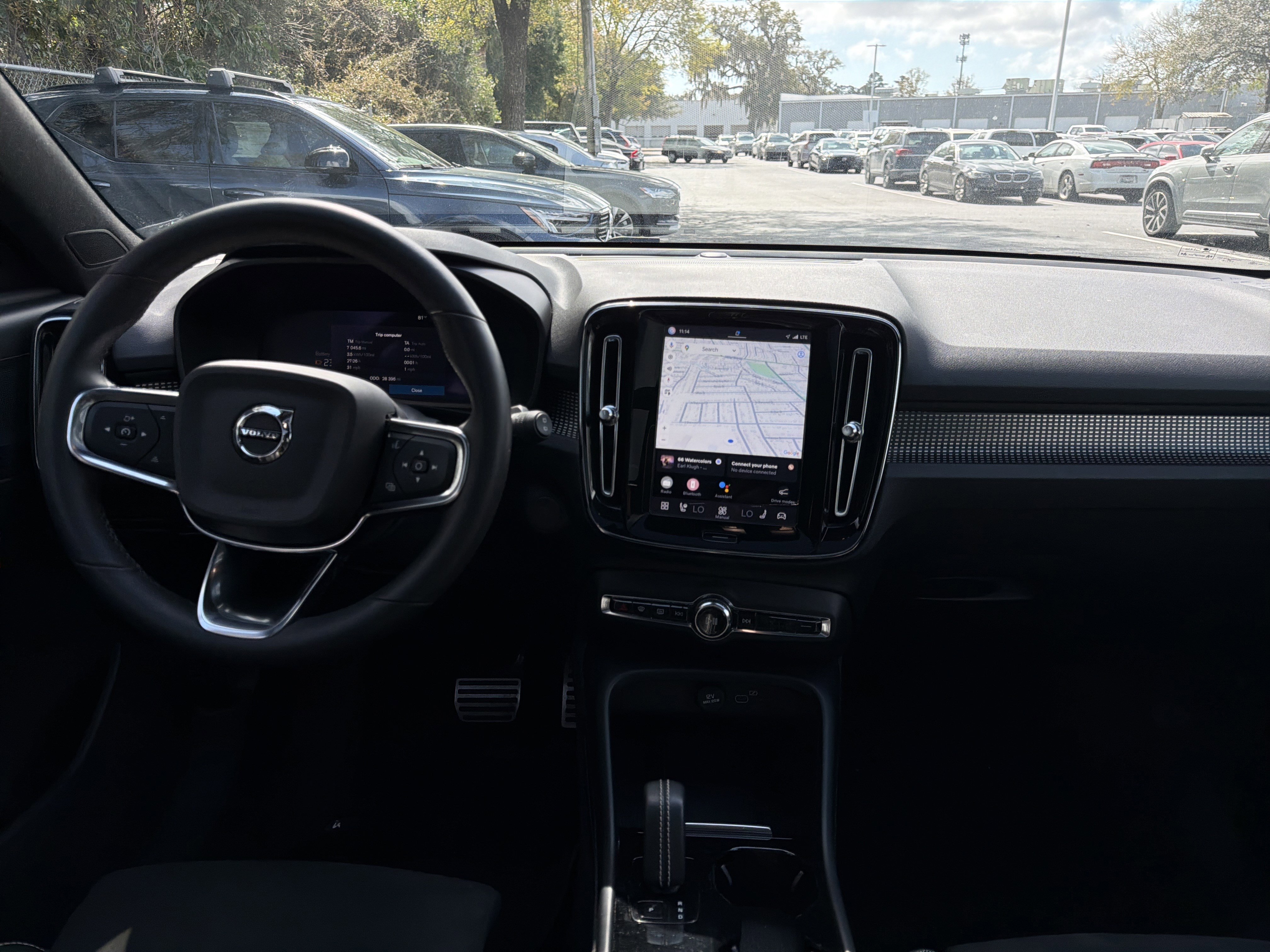 Certified 2022 Volvo XC40 P8 Recharge Plus image 30