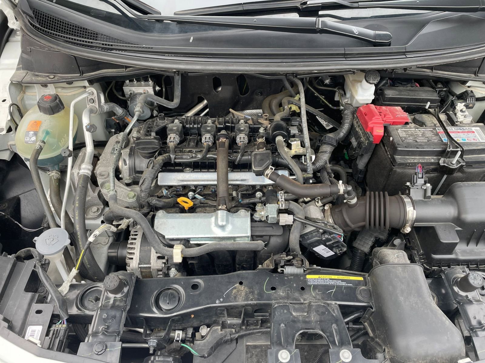 Used 2025 Nissan Versa SV image 31