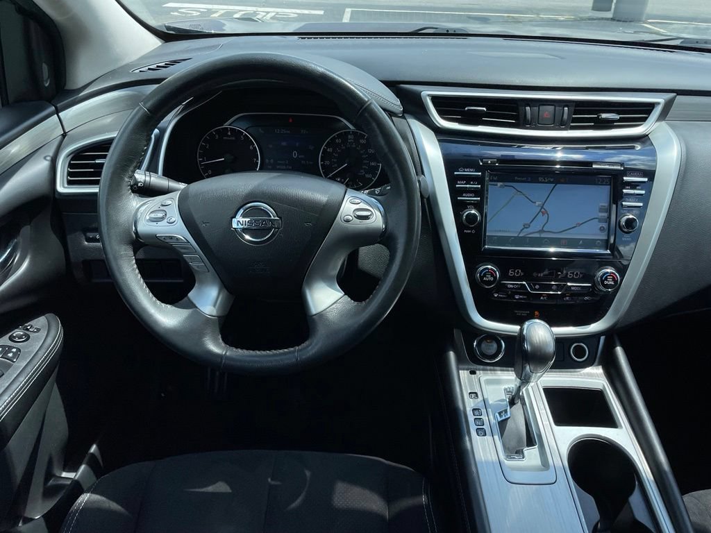 Used 2018 Nissan Murano SV FWD image 11
