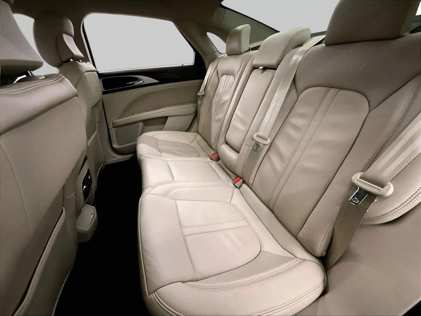 Used 2019 Lincoln MKZ Reserve image 25