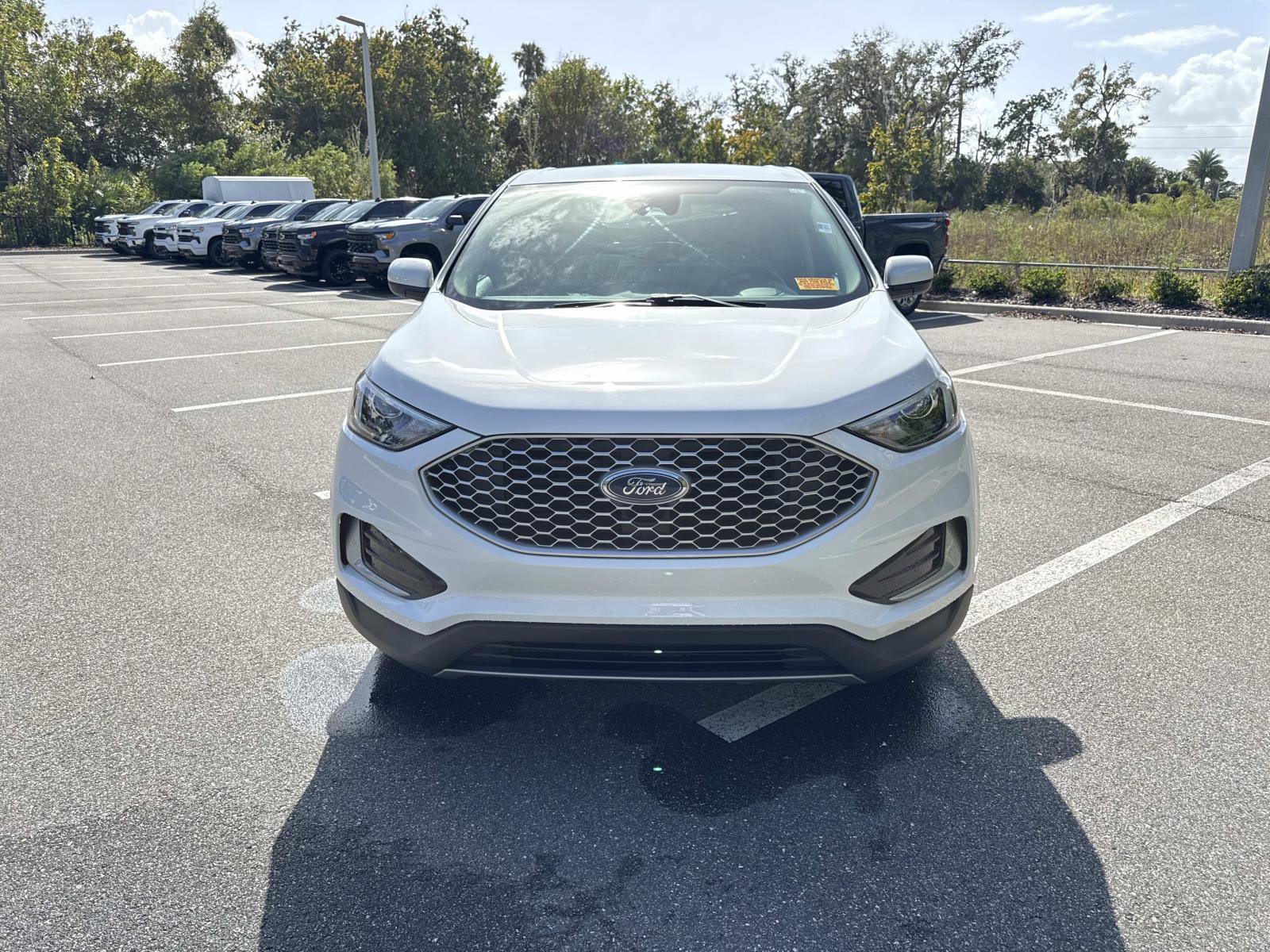 Used 2024 Ford Edge SEL AWD/4WD image 8