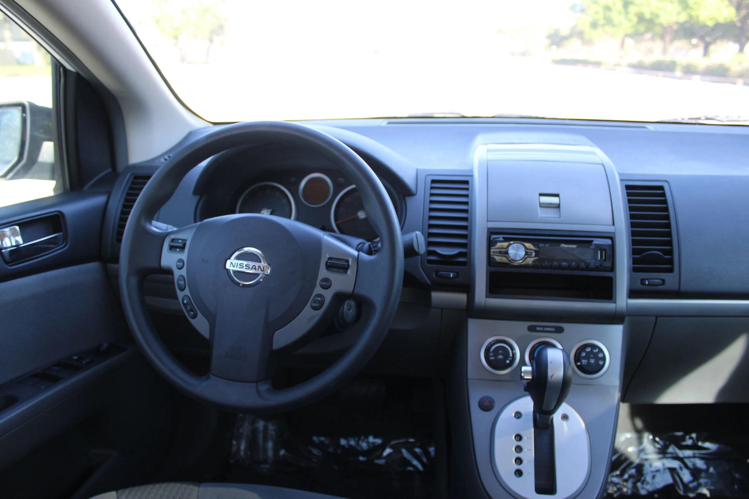 Used 2008 Nissan Sentra 2.0 S image 8