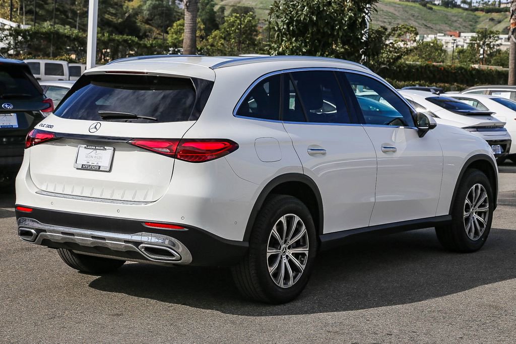 Used 2023 Mercedes-Benz GLC 300 image 8