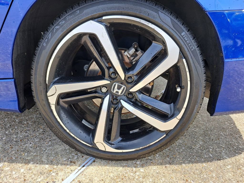 Used 2018 Honda Accord Sport image 26