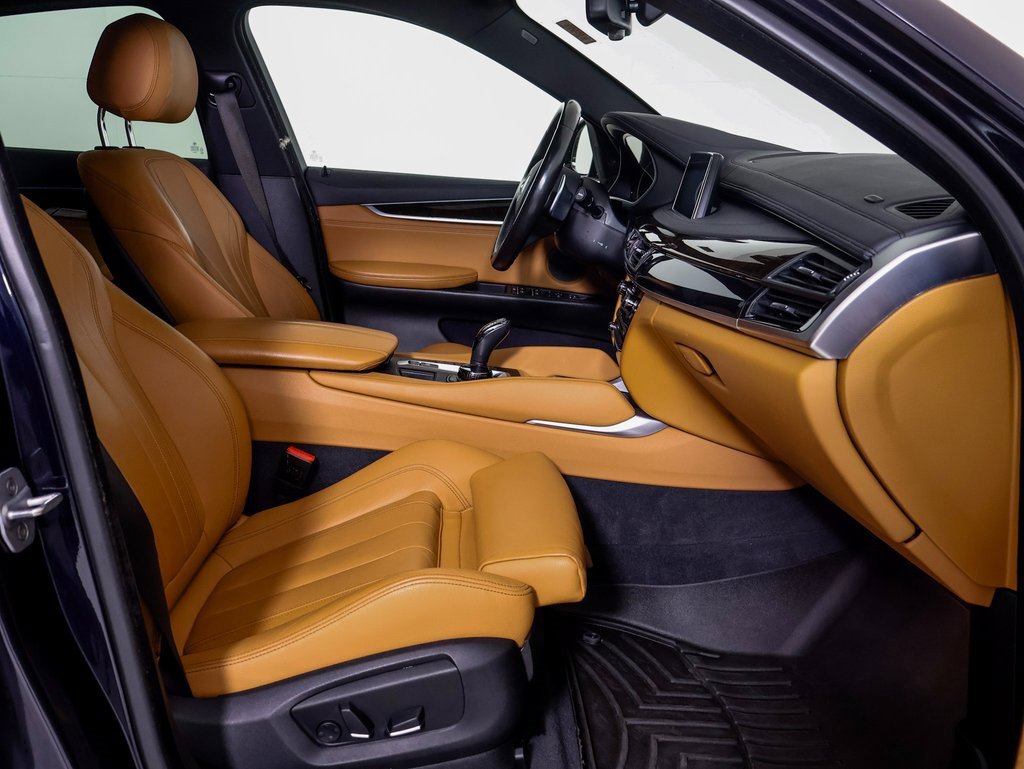 Used 2018 BMW X6 xDrive50i image 8